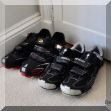 H08. Bicycle shoes. 